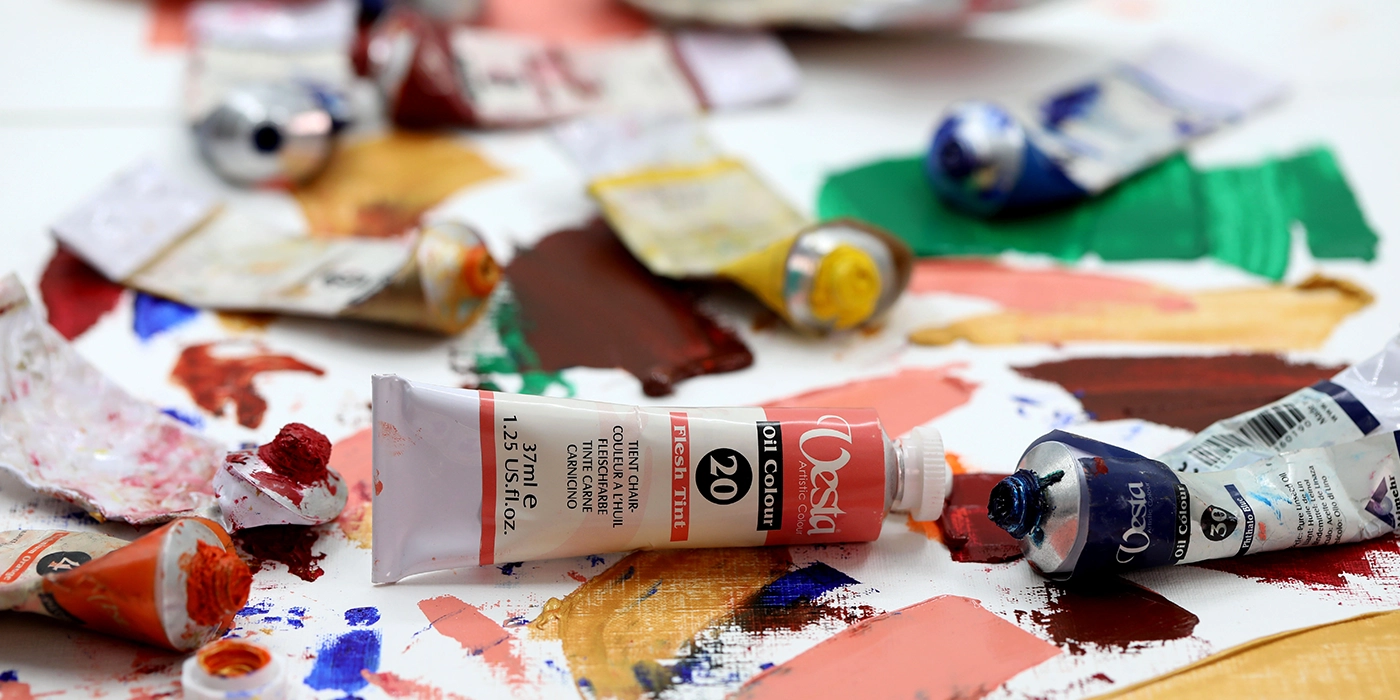 راهنمای خرید رنگ روغن؛ بررسی انواع رنگ روغن